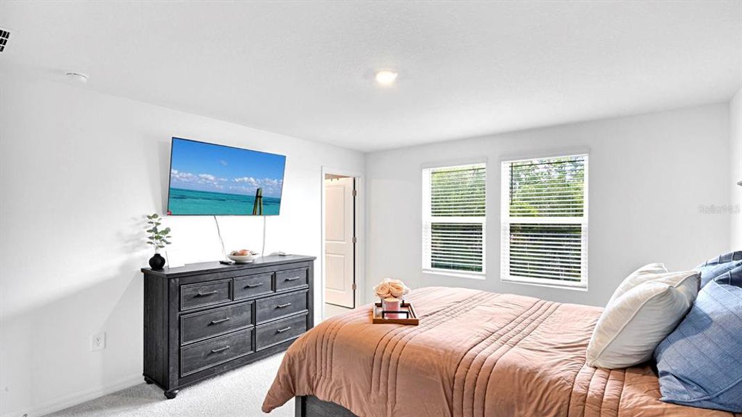 Furnished interior view inside a new home in , Kissimmee (Image 19).