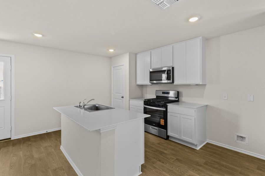 Furnished interior view inside a new home in Sunset Oaks, Maxwell (Image 11).