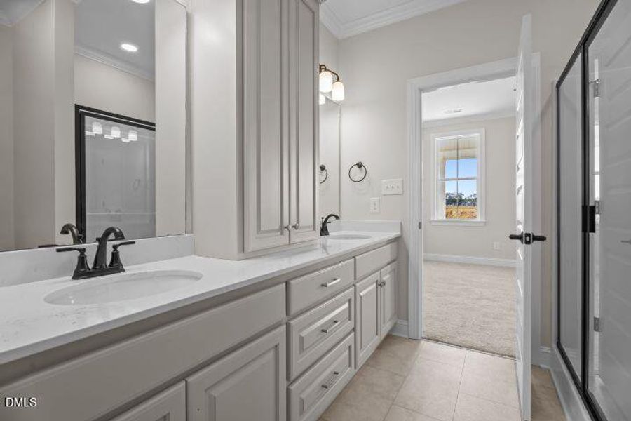 Master Double Vanity