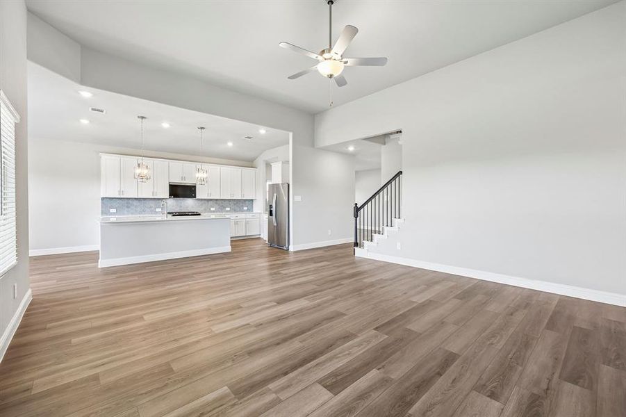 Spacious, unfurnished interior of a new home in Lakehaven - Premier Series, Farmersville (Image 25).