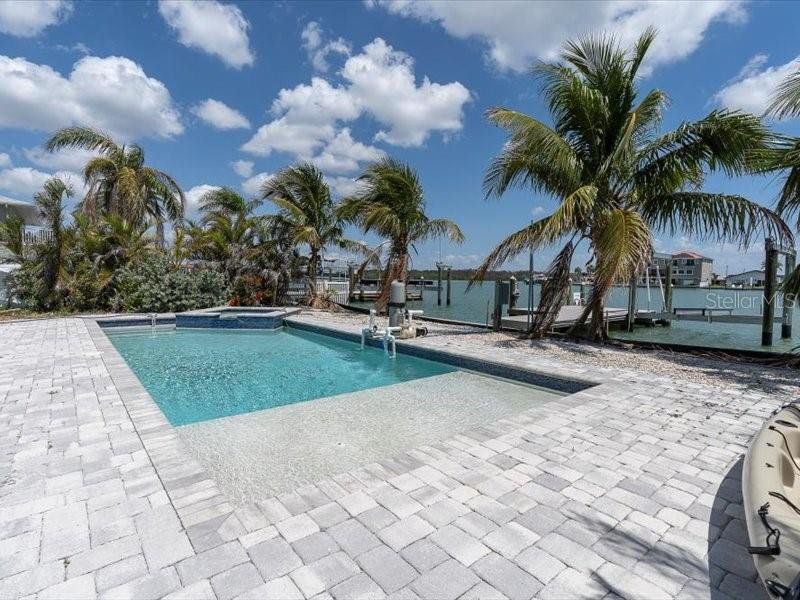 Image 20 of a home in .