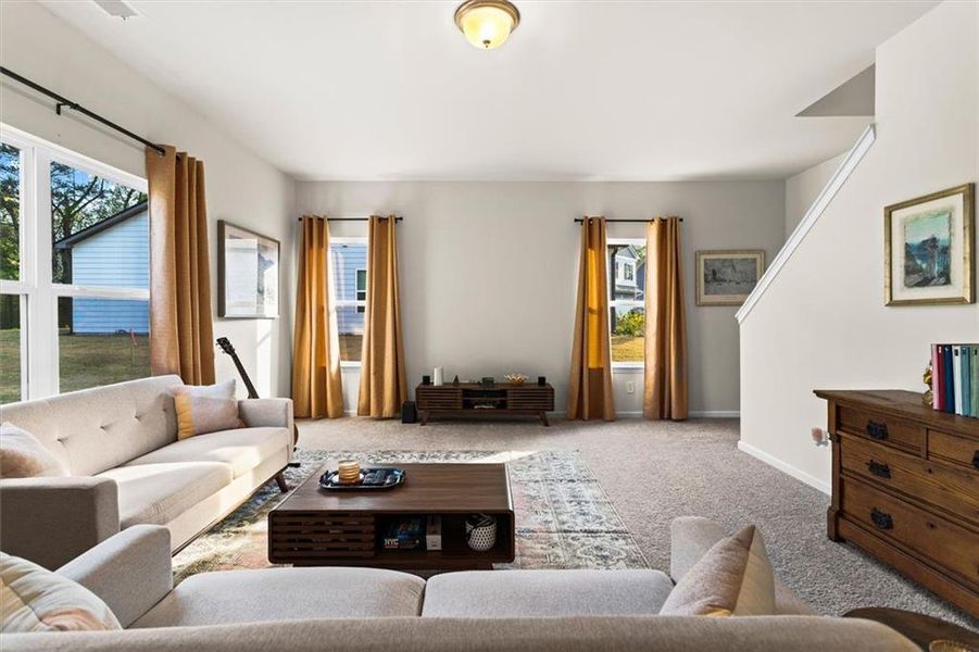 Furnished interior view inside a new home in Garrett Preserve, Hiram (Image 52).