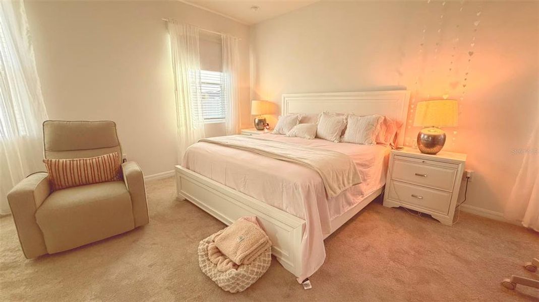 Furnished interior view inside a new home in , Kissimmee (Image 18).