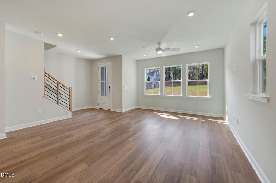 RAL_MewsatHoldingVillage_Sampson-MewsatH