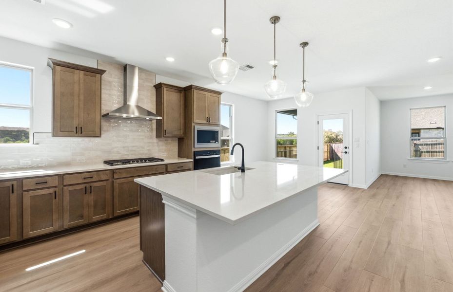 Furnished interior view inside a new home in Crescent Bluff, Georgetown (Image 9).