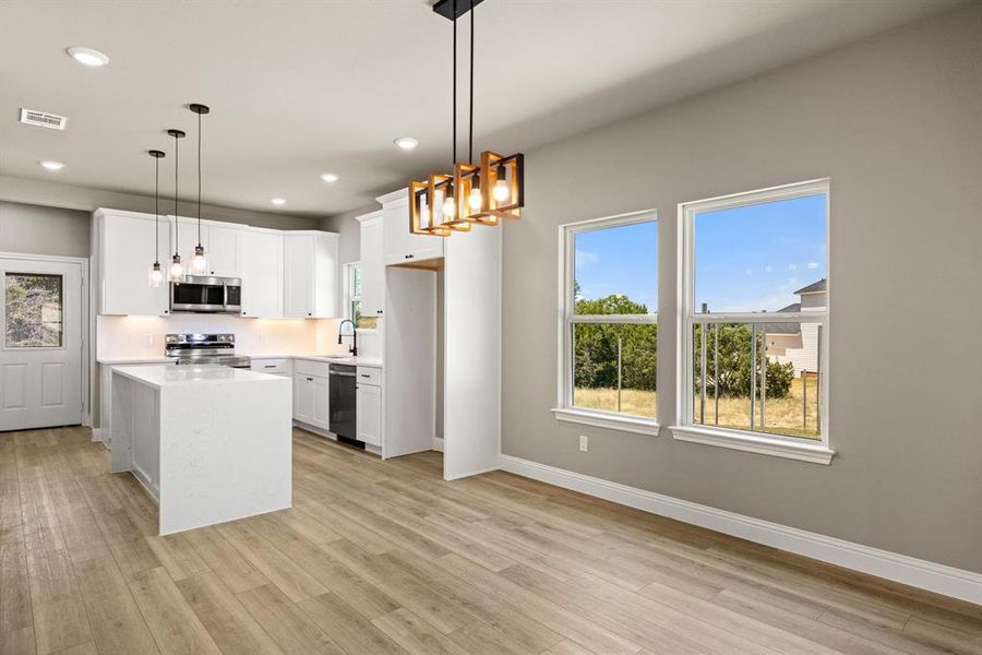 Spacious, unfurnished interior of a new home in , Granbury (Image 15). Spacious, unfurnished interior of a new home in , Granbury (Image 15).