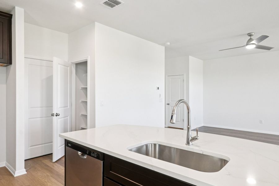 Image 37 of a home in Porter Country.