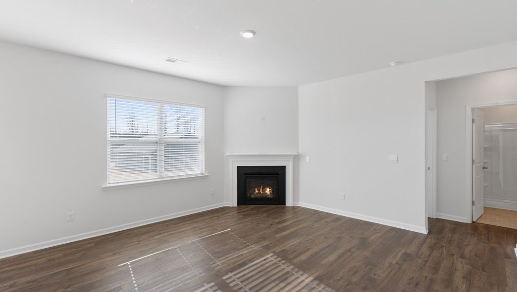 Spacious, unfurnished interior of a new home in Spring Ridge, Anderson (Image 20).