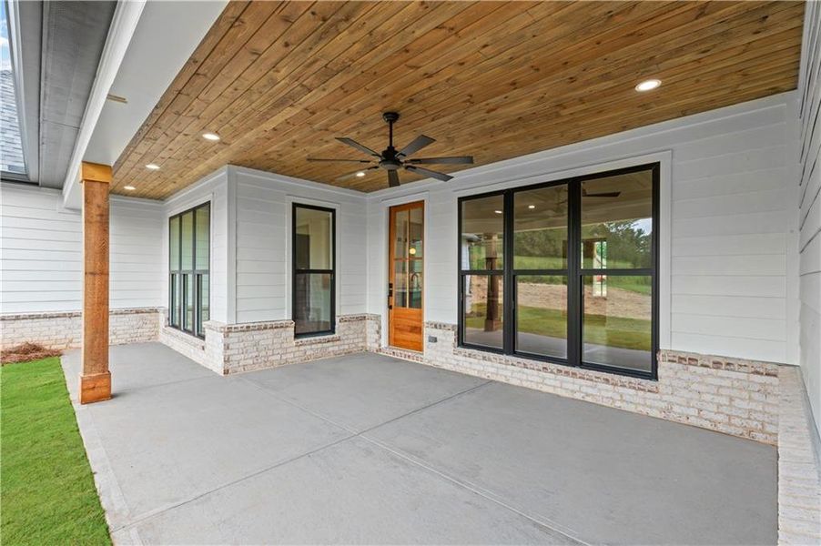 Exterior details and patio area of a home in , Clermont (Image 4). Exterior details and patio area of a home in , Clermont (Image 4).