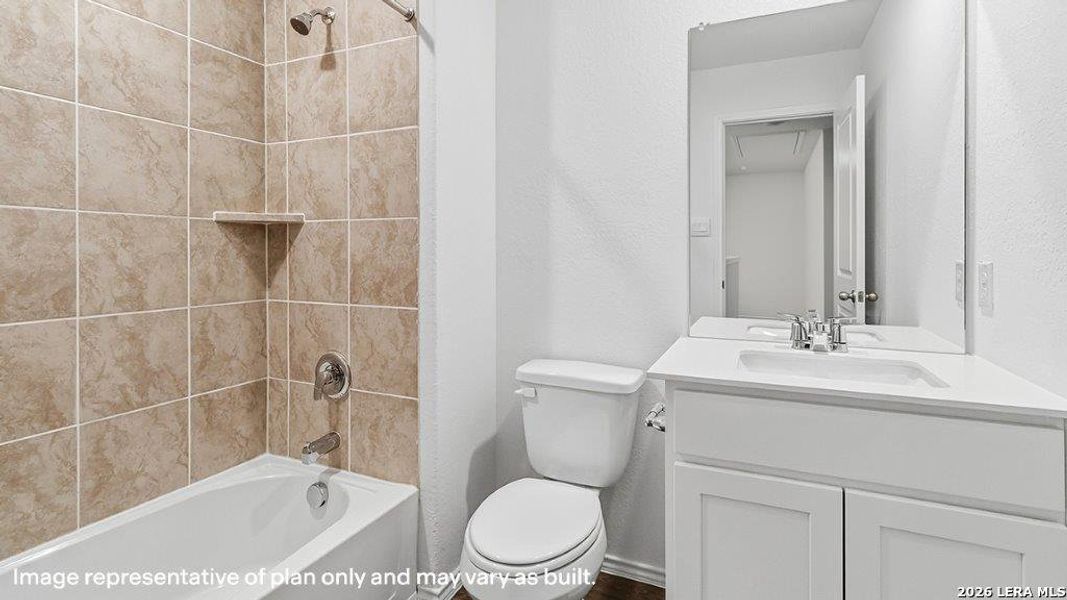 Furnished interior view inside a new home in Blue Ridge Ranch, San Antonio (Image 10).