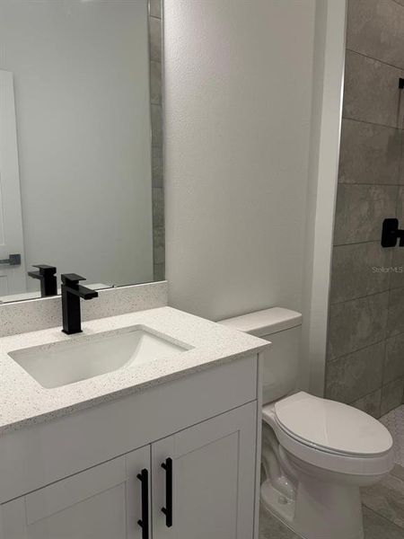 Furnished interior view inside a new home in , Ocala (Image 7).