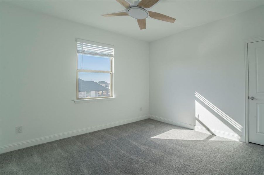 Spacious, unfurnished interior of a new home in The Ridge at Northlake, Northlake (Image 37).