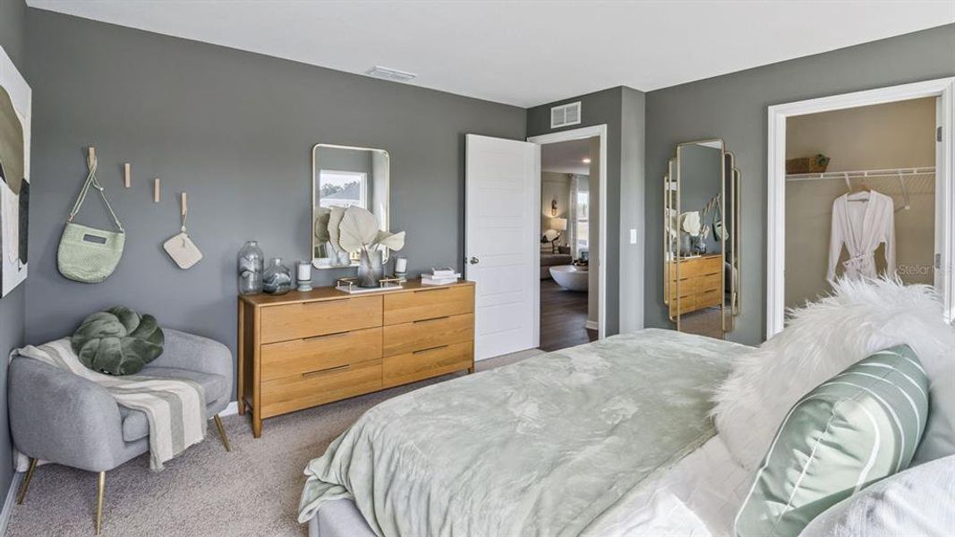 Furnished interior view inside a new home in , Winter Haven (Image 16).