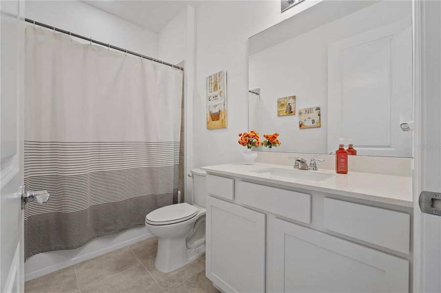 Furnished interior view inside a new home in , Punta Gorda (Image 19). Furnished interior view inside a new home in , Punta Gorda (Image 19).