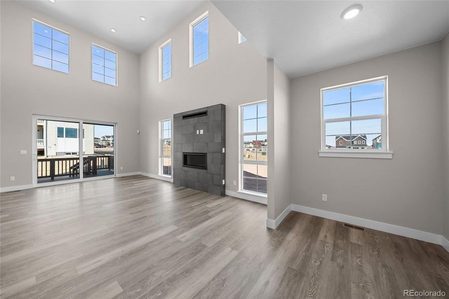 Spacious, unfurnished interior of a new home in , Littleton (Image 33).