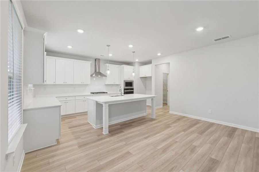 Furnished interior view inside a new home in Hamilton Lakes, Lawrenceville (Image 4). Furnished interior view inside a new home in Hamilton Lakes, Lawrenceville (Image 4).