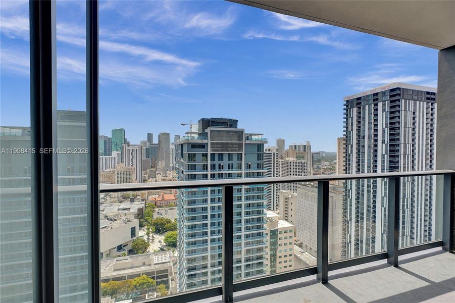 Condo located in Miami, FL showcasing its design and architecture (Image 23).