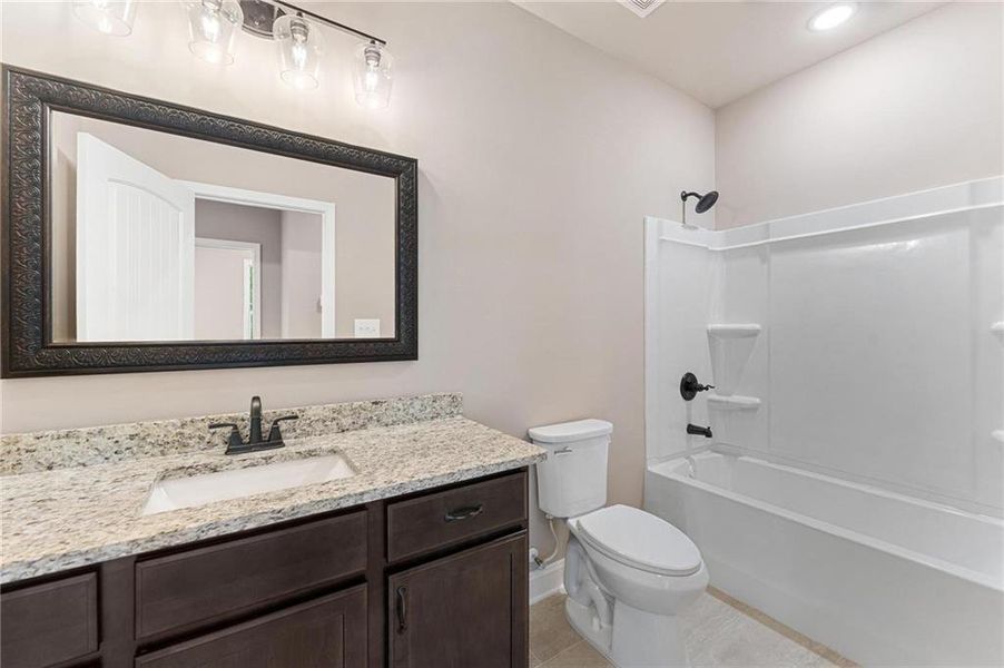 Furnished interior view inside a new home in , Jefferson (Image 13).