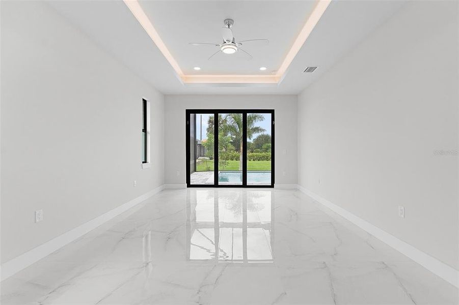 Spacious, unfurnished interior of a new home in , Punta Gorda (Image 17). Spacious, unfurnished interior of a new home in , Punta Gorda (Image 17).