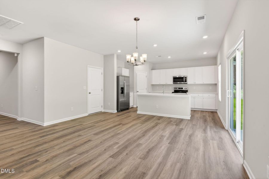 10-web-or-mls-DSC02583 10-web-or-mls-DSC02583