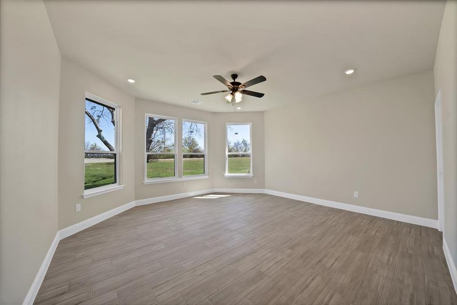 Spacious, unfurnished interior of a new home in , Runaway Bay (Image 23).