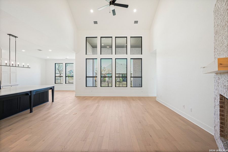 Spacious, unfurnished interior of a new home in La Cima, San Marcos (Image 26).