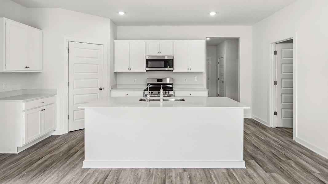 Representative furnished interior of a home built from the Walker by D.R. Horton in Ashton Park Phase III, Freeport (Image 8).
