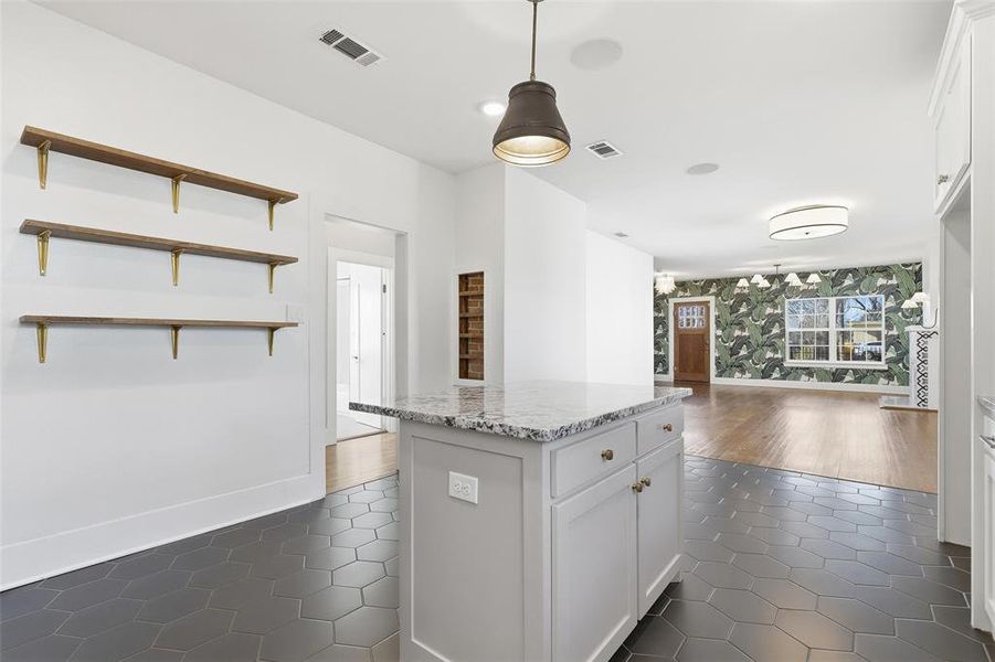 Furnished interior view inside a new home in , Cleburne (Image 13).