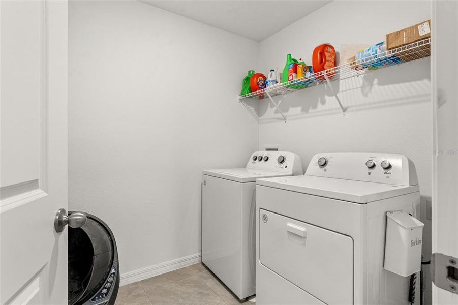 Close-up of interior finishes inside a home in Harvest Ridge, Zephyrhills (Image 22).