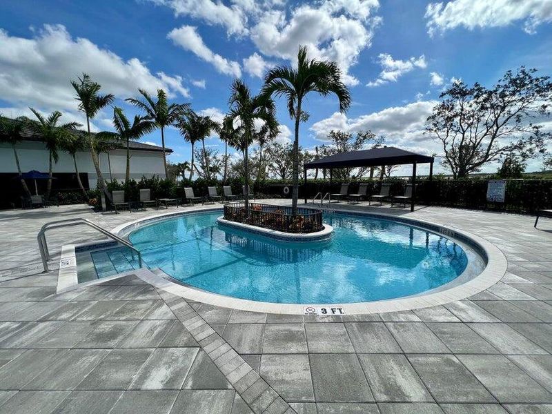 Riverland Amenities Riverland Amenities
