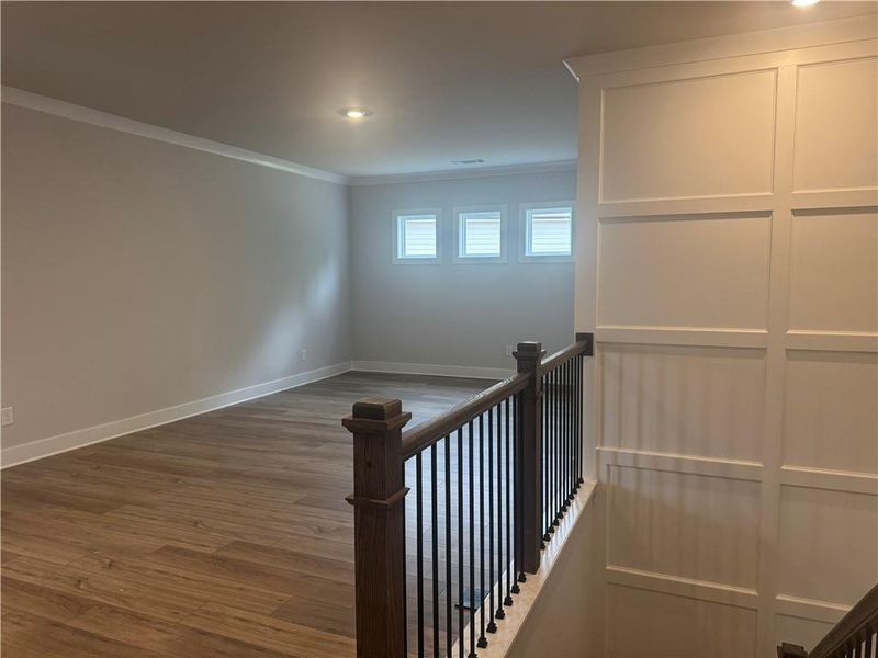 Spacious, unfurnished interior of a new home in Rosewood Lake Preserve, Hoschton (Image 35).