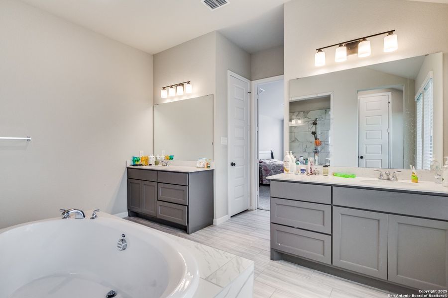 Furnished interior view inside a new home in , San Antonio (Image 13).