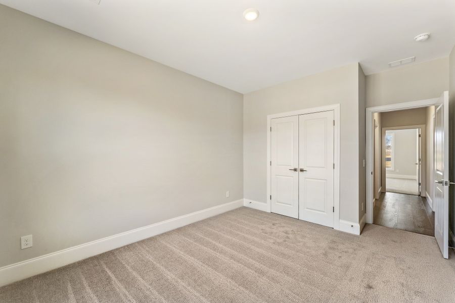 Spacious, unfurnished interior of a new home in Walnut Grove, Easley (Image 35).