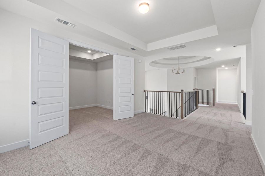 Spacious, unfurnished interior of a new home in Lariat, Liberty Hill (Image 26).