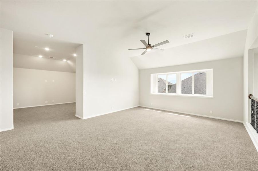 Spacious, unfurnished interior of a new home in The Oaks, Red Oak (Image 31). Spacious, unfurnished interior of a new home in The Oaks, Red Oak (Image 31).