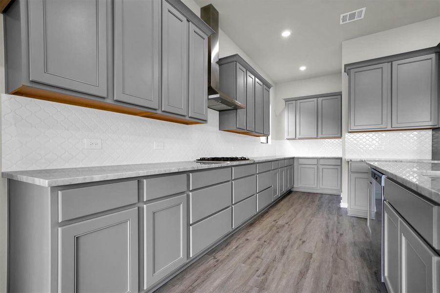 Image 21 of a home in Sunterra 50s. Image 21 of a home in Sunterra 50s.