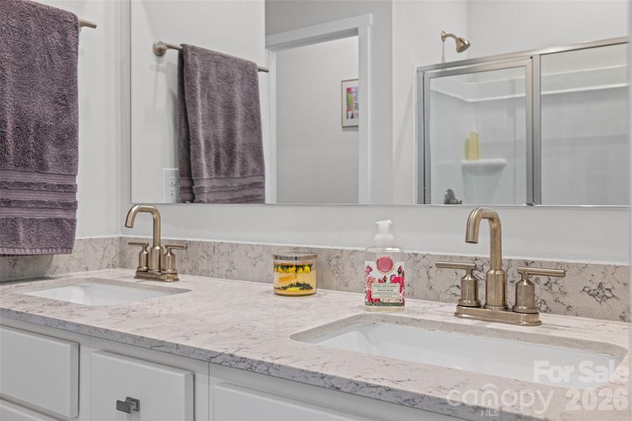 Image 36 of a home in .