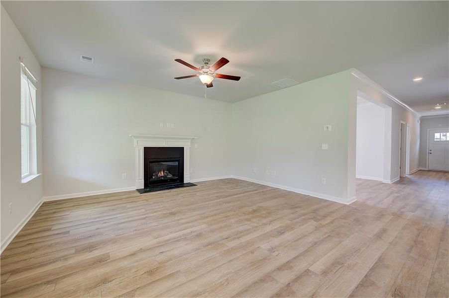 Spacious, unfurnished interior of a new home in Burchwood, Stockbridge (Image 16). Spacious, unfurnished interior of a new home in Burchwood, Stockbridge (Image 16).
