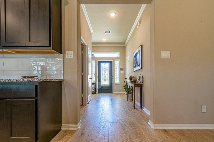 Furnished interior view inside a new home in , Conroe (Image 19).