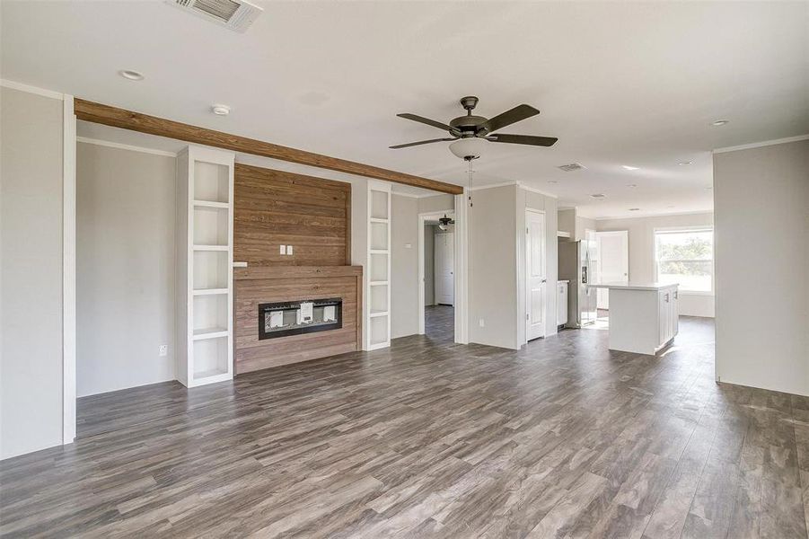 Spacious, unfurnished interior of a new home in , Grandview (Image 15). Spacious, unfurnished interior of a new home in , Grandview (Image 15).