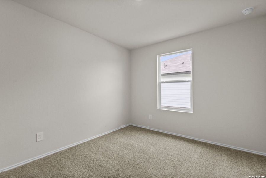 Spacious, unfurnished interior of a new home in Swenson Heights, Seguin (Image 12).