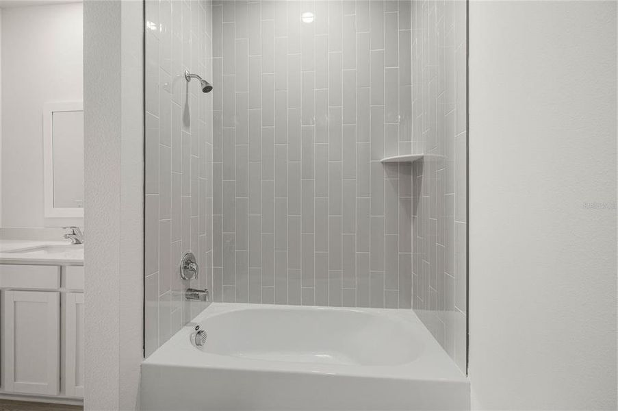 Furnished interior view inside a new home in Tula Parc, Astatula (Image 3).