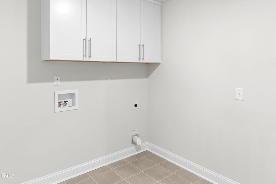 117_godwin_court_laundry_1