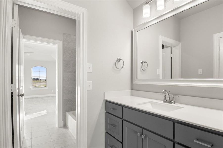 Furnished interior view inside a new home in Callan Village, Lorena (Image 14).