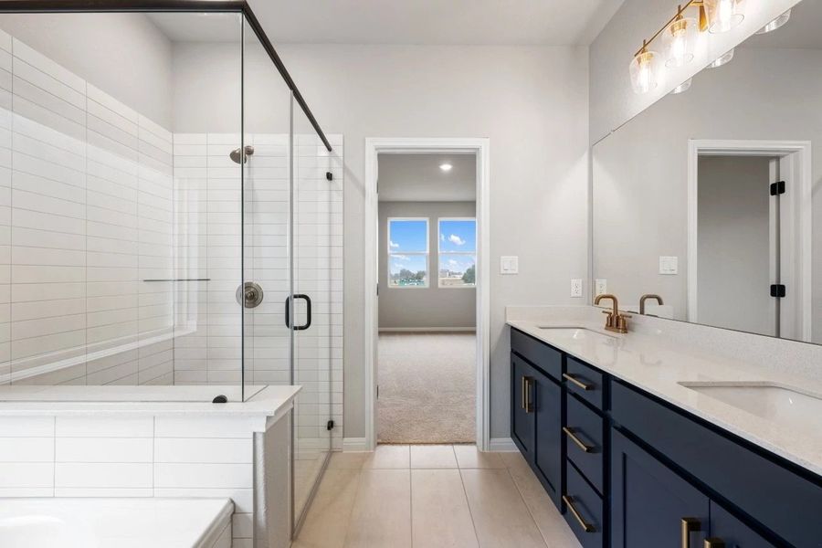 Furnished interior view inside a new home in Berry Creek Highlands, Georgetown (Image 15).