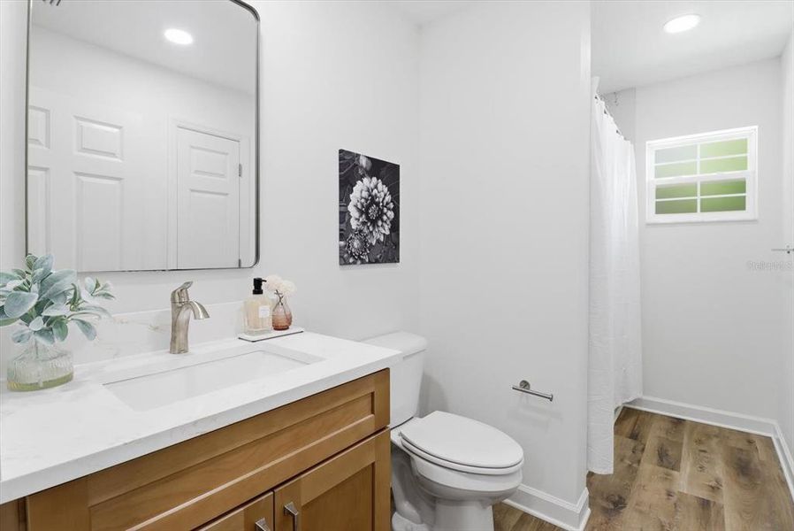 Furnished interior view inside a new home in , Crystal River (Image 11).