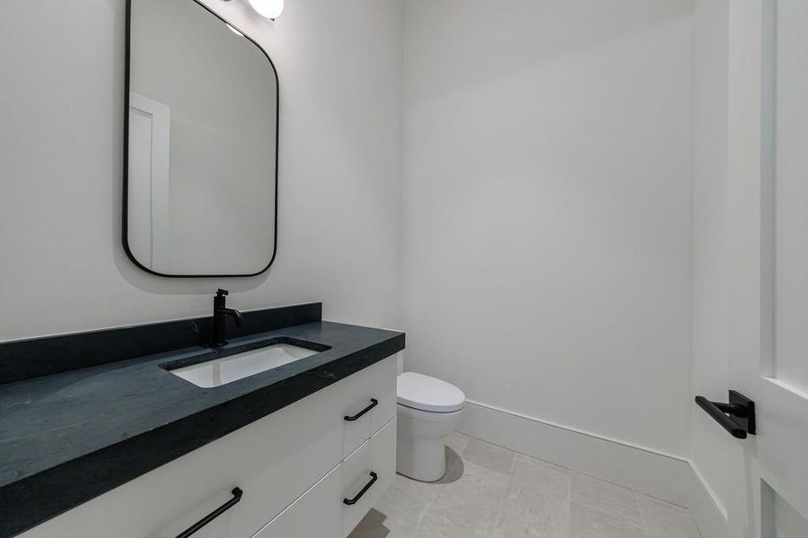 Furnished interior view inside a new home in , Atlanta (Image 45). Furnished interior view inside a new home in , Atlanta (Image 45).