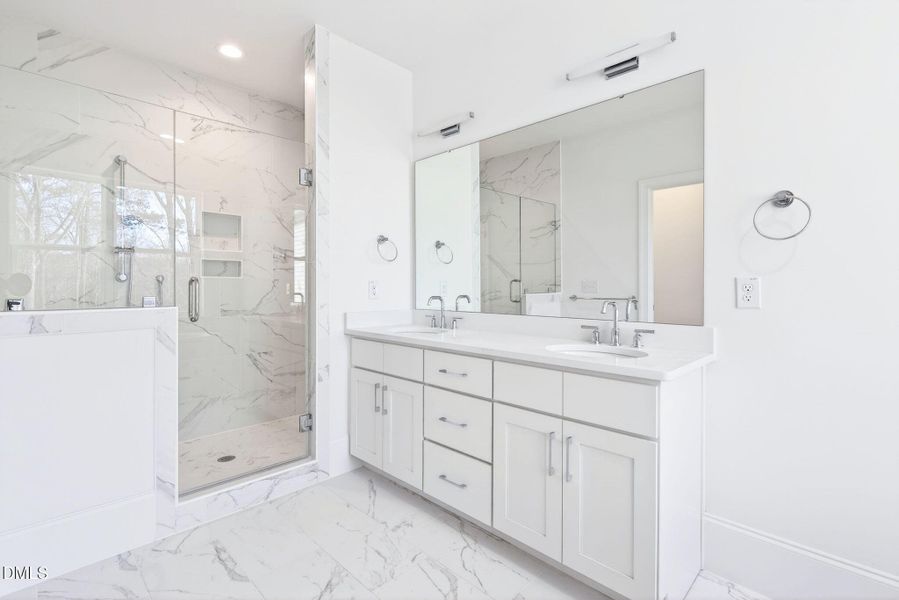 49-web-or-mls-7829 Penny Road (53 of 59) 49-web-or-mls-7829 Penny Road (53 of 59)