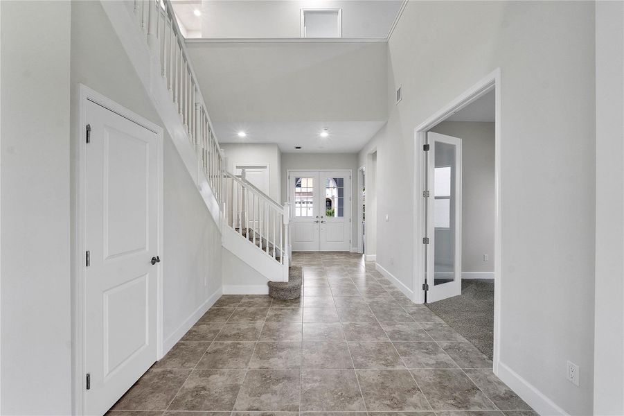 Spacious, unfurnished interior of a new home in , Loxahatchee (Image 44).