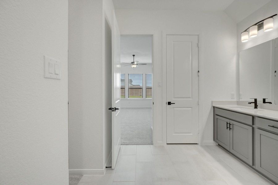 Furnished interior view inside a new home in Austin Point - Terrace Collection, Richmond (Image 4). Furnished interior view inside a new home in Austin Point - Terrace Collection, Richmond (Image 4).